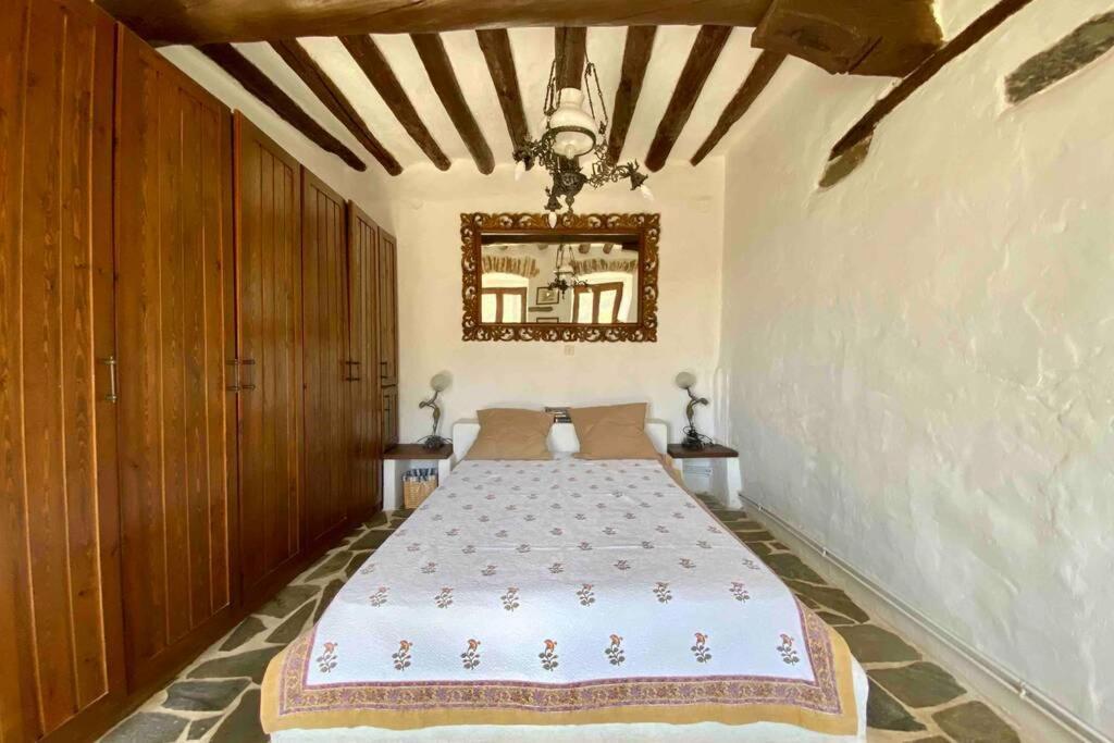 The Old Stone Cottage كاريستوس المظهر الخارجي الصورة
